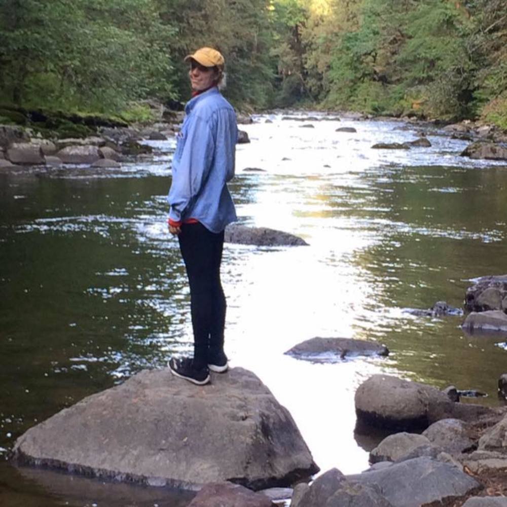 Meet your Posher, Molly